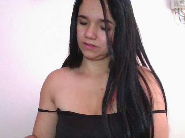 XiomaraSmith4 live cam on BongaCams