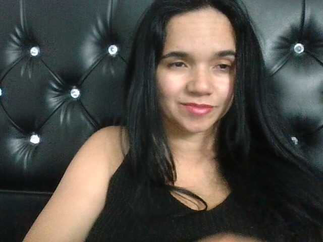 XiomaraSmith4 live cam on BongaCams