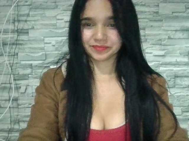 XiomaraSmith4 live cam on BongaCams