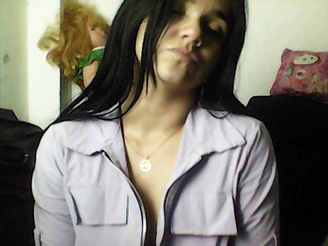 XiomaraSmith4 live cam on BongaCams