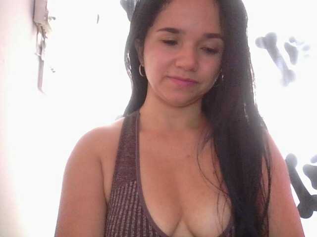 XiomaraSmith4 live cam on BongaCams