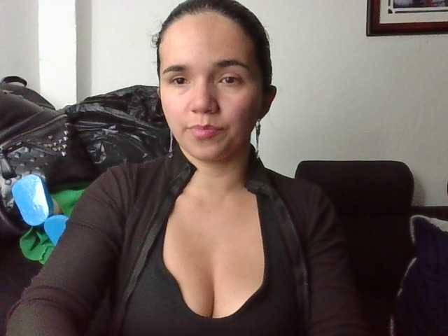 XiomaraSmith4 live cam on BongaCams