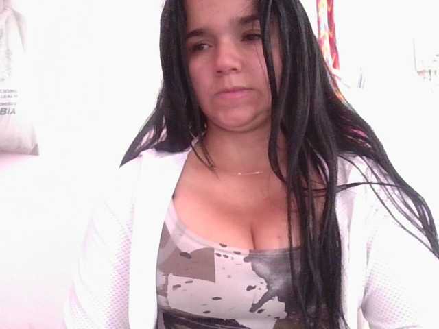 XiomaraSmith4 live cam preview