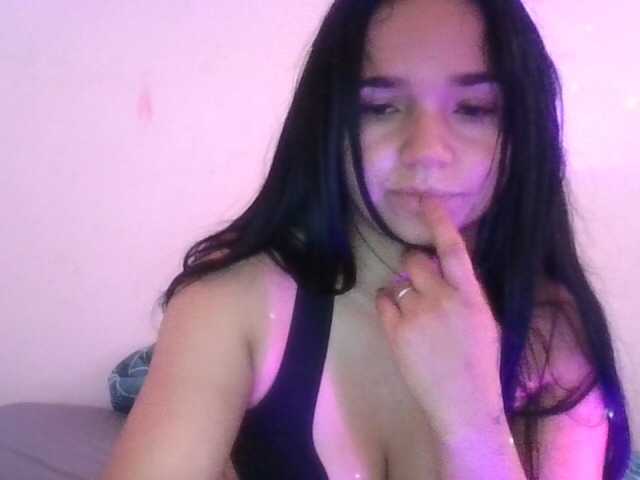 XiomaraSmith4 live cam preview