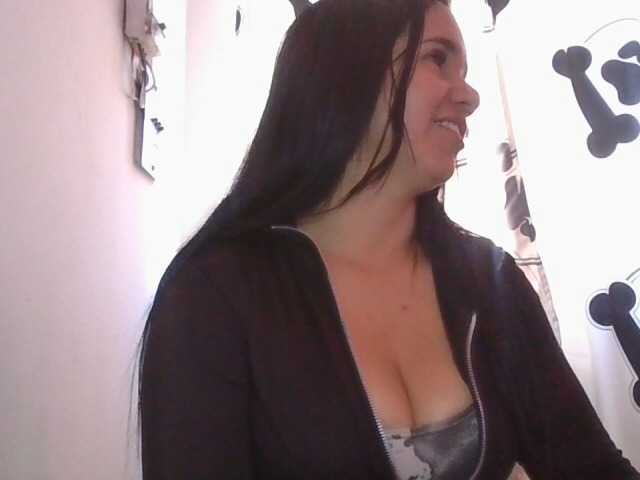 XiomaraSmith4 live cam preview