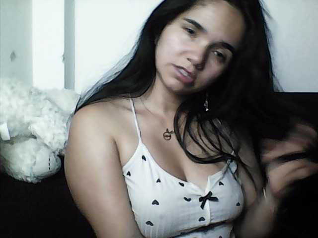 XiomaraSmith4 live cam on BongaCams