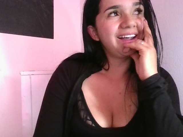 XiomaraSmith4 live cam on BongaCams