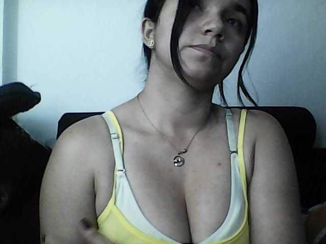 XiomaraSmith4 live cam on BongaCams