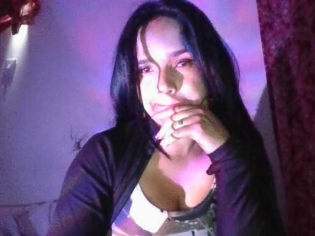 XiomaraSmith4 live cam on BongaCams