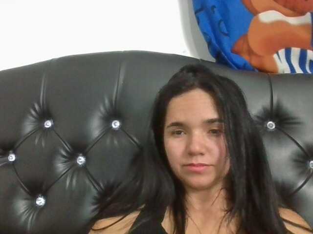 XiomaraSmith4 live cam on BongaCams