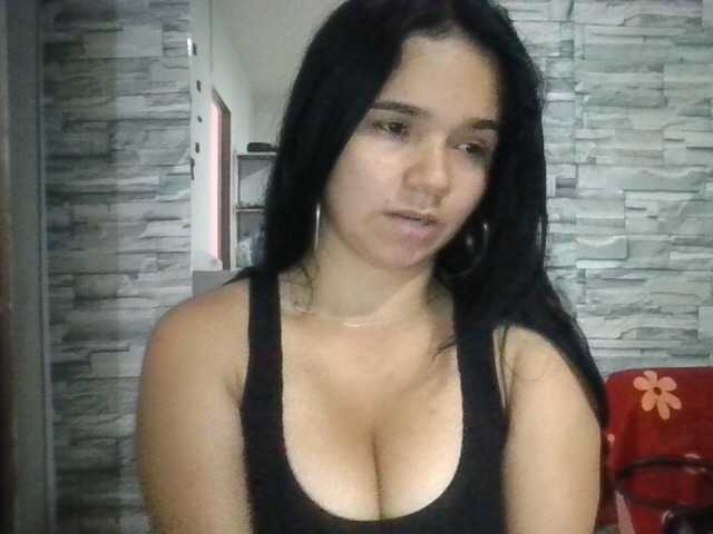 XiomaraSmith4 live cam on BongaCams