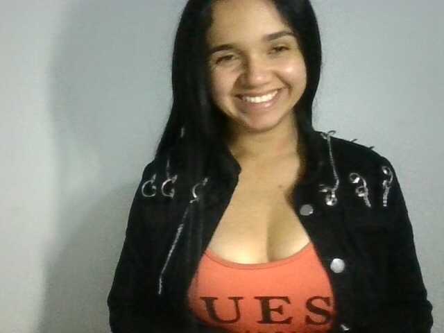XiomaraSmith4 live cam on BongaCams