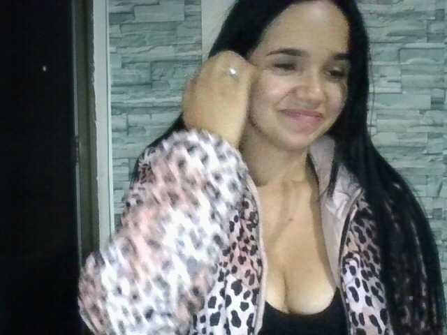 XiomaraSmith4 live cam on BongaCams