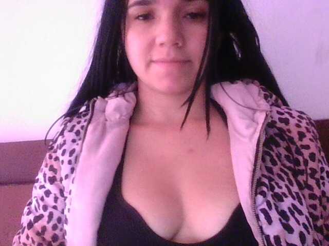 XiomaraSmith4 live cam on BongaCams