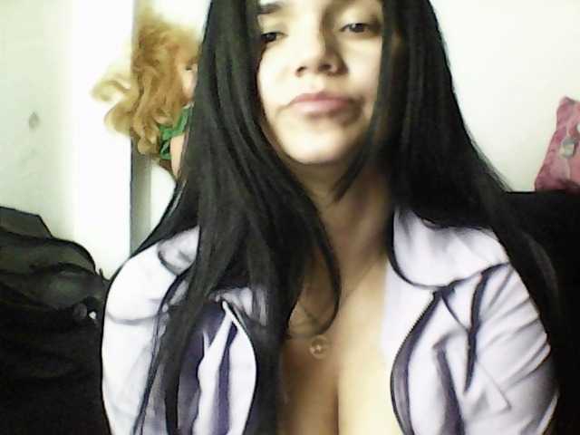 XiomaraSmith4 live cam on BongaCams