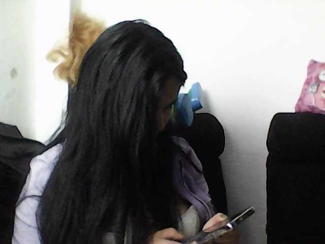 XiomaraSmith4 live cam on BongaCams