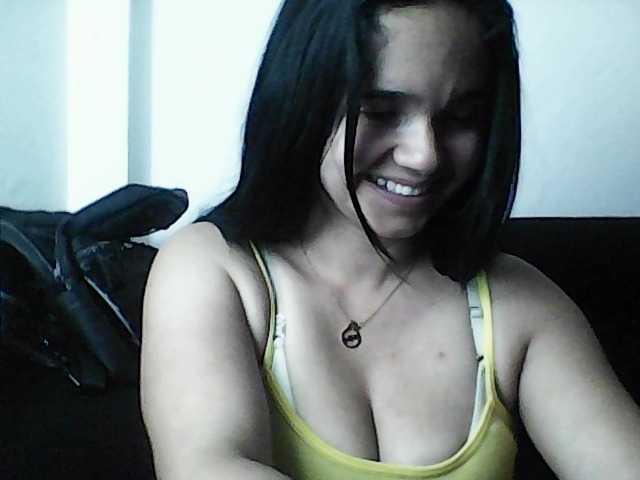 XiomaraSmith4 live cam on BongaCams