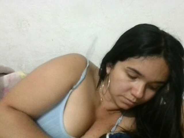 XiomaraSmith4 live cam on BongaCams