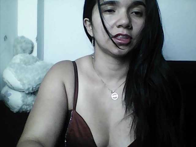 XiomaraSmith4 live cam on BongaCams