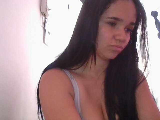 XiomaraSmith4 live cam on BongaCams
