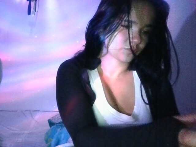 XiomaraSmith4 live cam on BongaCams