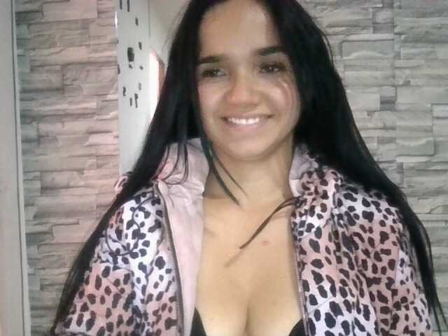 XiomaraSmith4 live cam preview