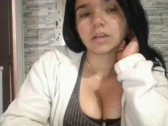 XiomaraSmith4 live cam on BongaCams