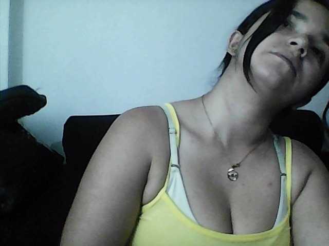XiomaraSmith4 live cam on BongaCams