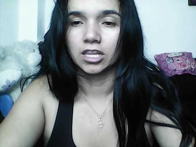 XiomaraSmith4 live webcam show