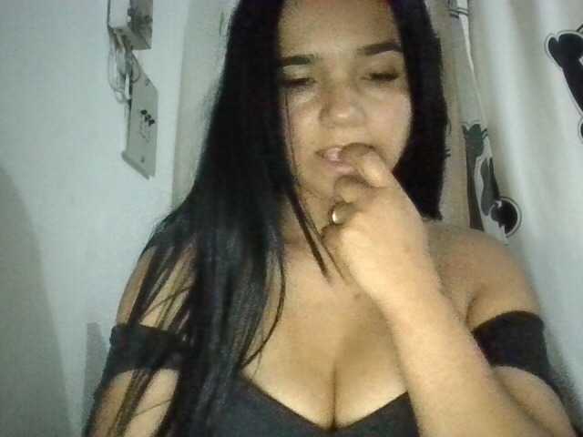 XiomaraSmith4 live cam preview