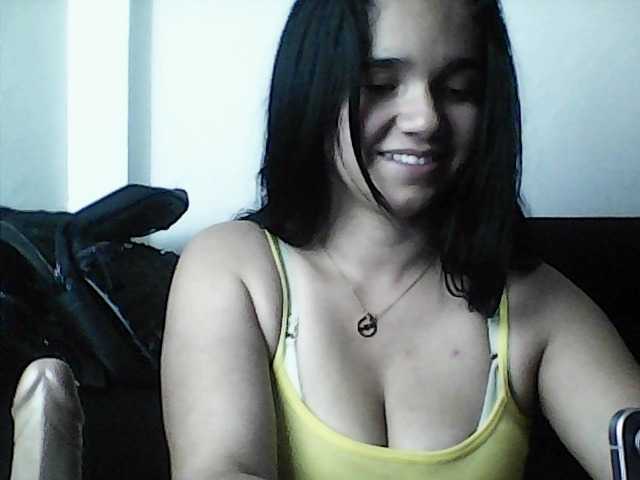 XiomaraSmith4 live cam on BongaCams