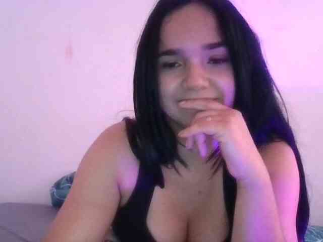 XiomaraSmith4 webcam