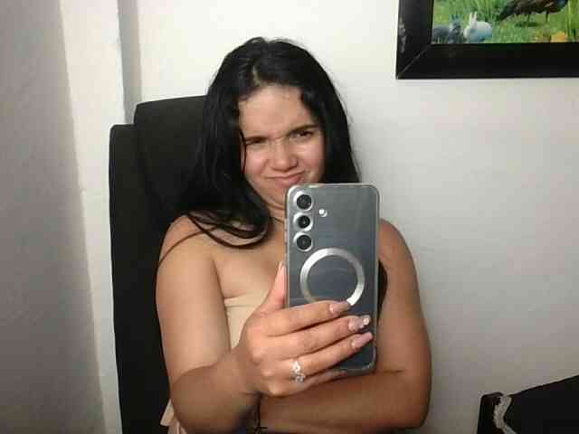XiomaraSmith4 webcam