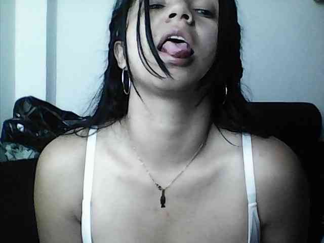 XiomaraSmith4 webcam