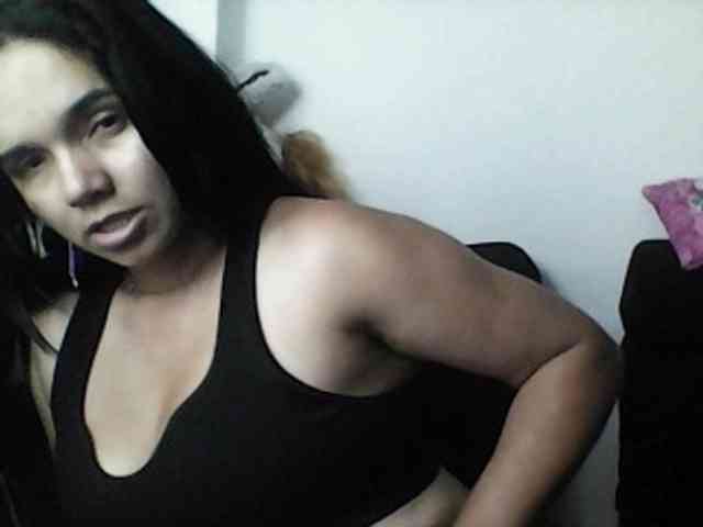 XiomaraSmith4 webcam