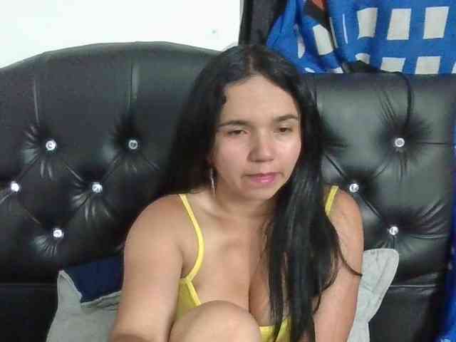 XiomaraSmith4 webcam