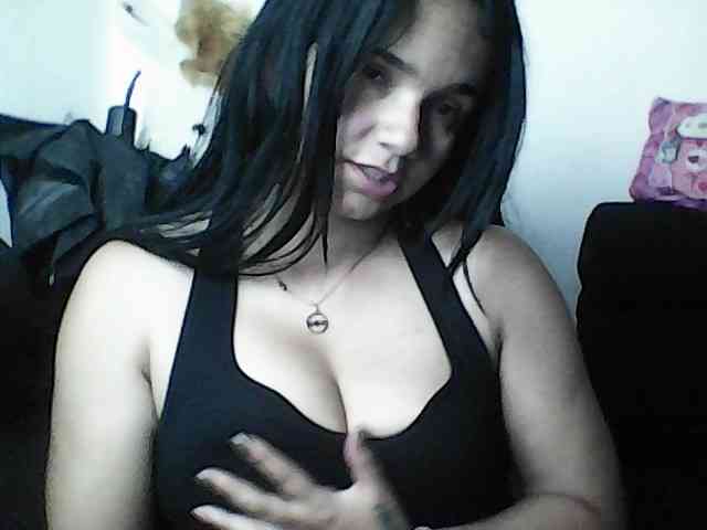 XiomaraSmith4 webcam