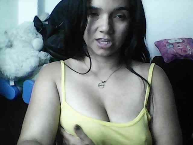 XiomaraSmith4 webcam
