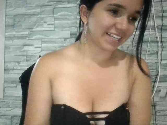 XiomaraSmith4 webcam