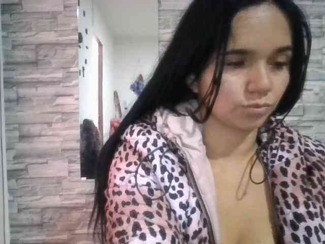 XiomaraSmith4 webcam