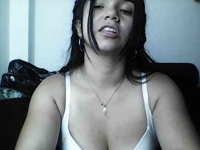 XiomaraSmith4 webcam