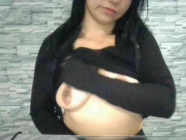 XiomaraSmith4 webcam