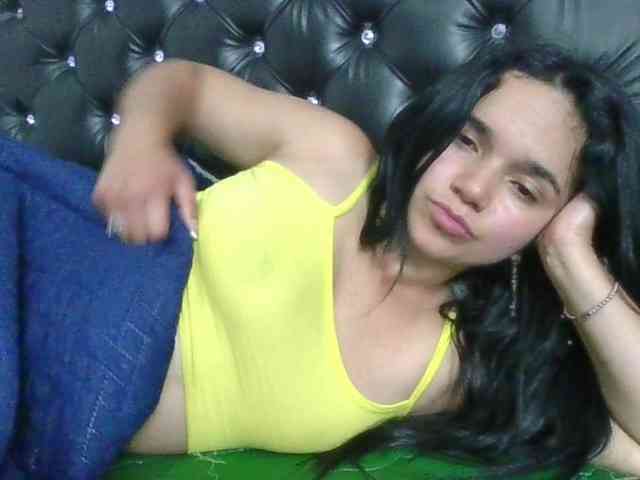 XiomaraSmith4 webcam