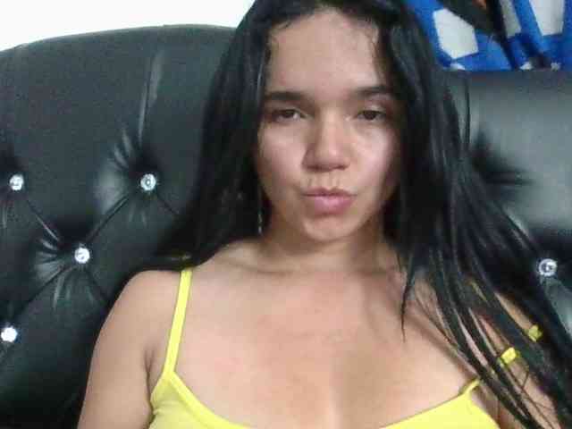 XiomaraSmith4 webcam