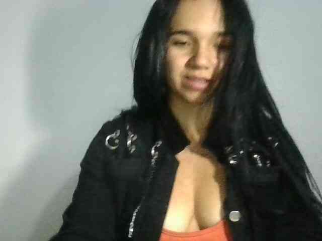 XiomaraSmith4 webcam