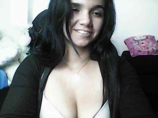 XiomaraSmith4 Live Webcam on BongaCams
