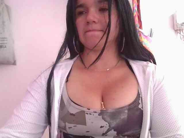 XiomaraSmith4 webcam