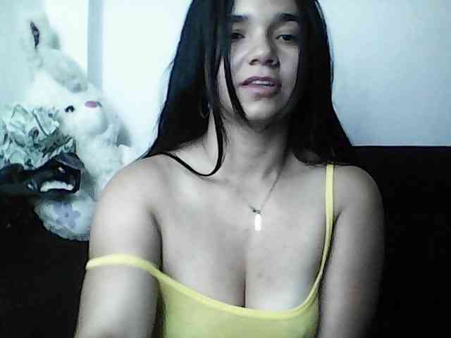 XiomaraSmith4 webcam