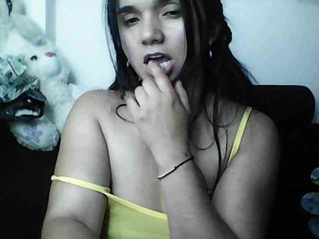 XiomaraSmith4 webcam