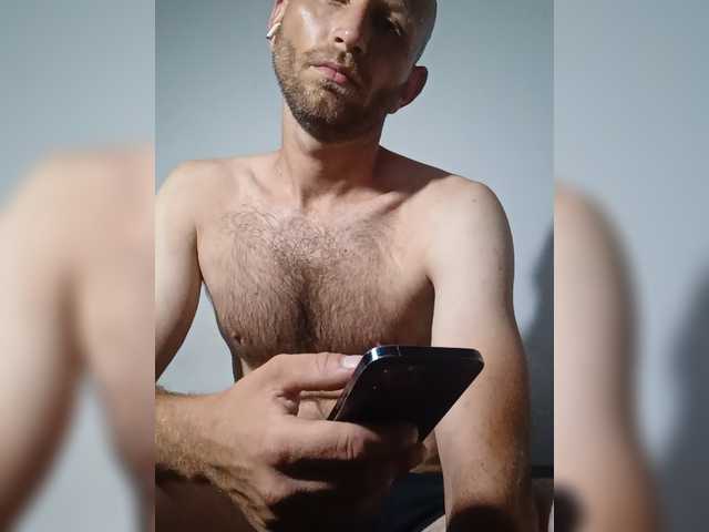 Vendeta01 live webcam show